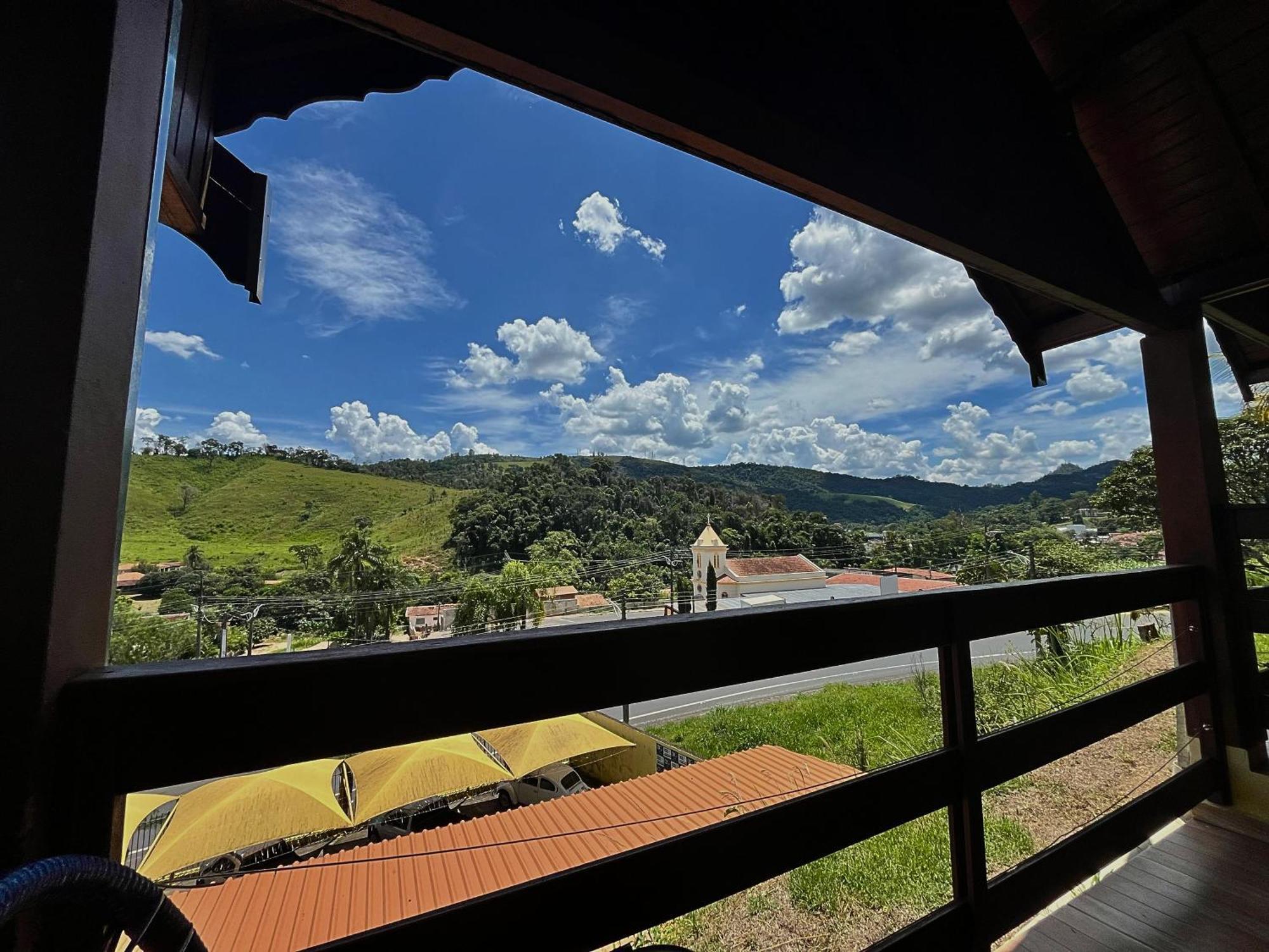 Pousada Pe Da Serra Lindoia Ngoại thất bức ảnh