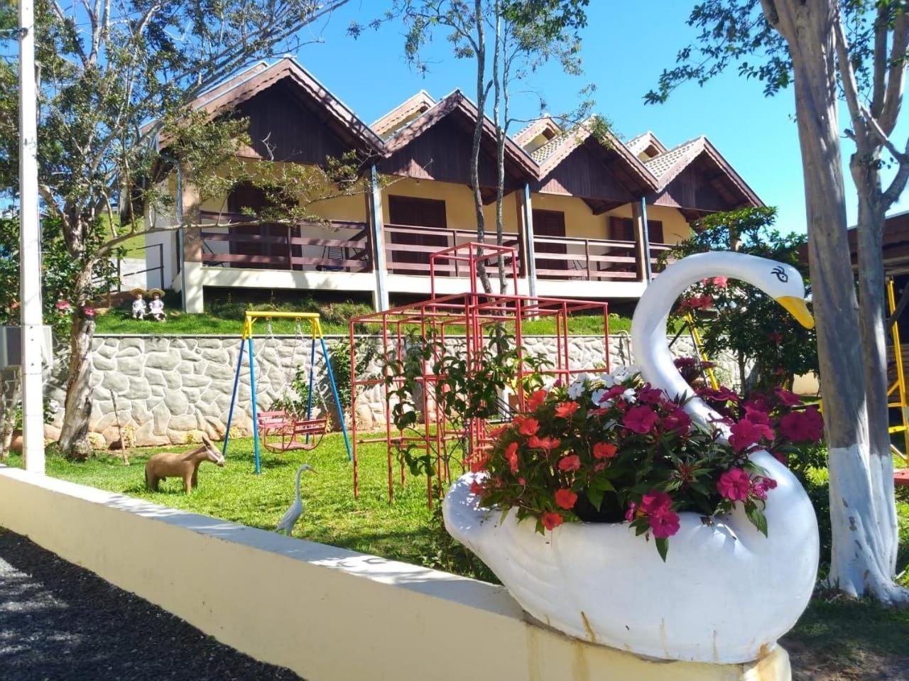 Pousada Pe Da Serra Lindoia Ngoại thất bức ảnh